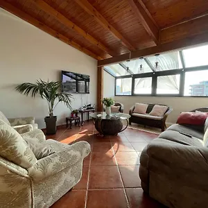 Venus - Cozy With Terrace Appartamento